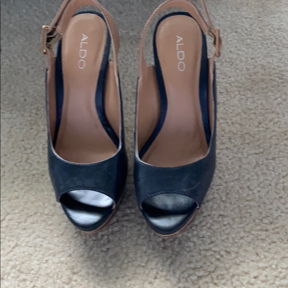 Black Leather and Tan Aldo Platform Heel